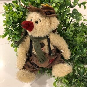 The Ganz Cottage by Lorraine bear plush hat suspenders  2002 EUC